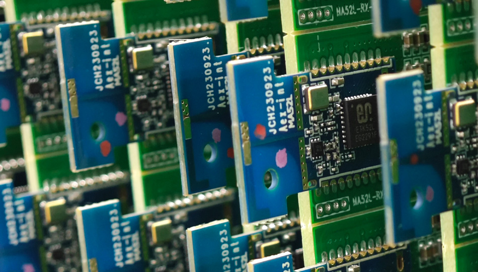 Hvordan klarer PCBA-fabrikker produktionsbehovene ved meget komplekse kredsløbsdesigns?