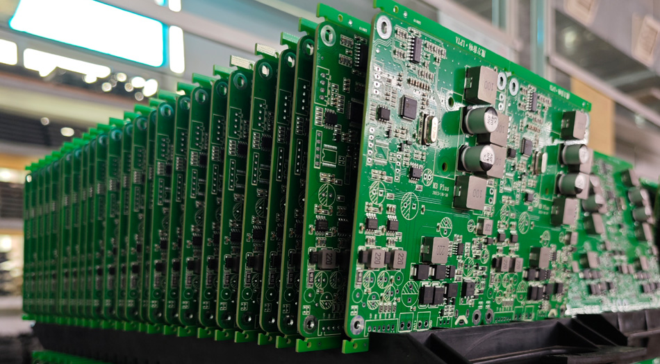 Medical Equipment PCBA Factory Capacity Management: Strategier til håndtering af ordreudsving